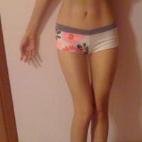 /photo/574755/她们00/7101907485_31c4fea1c_1_9_small.jpg