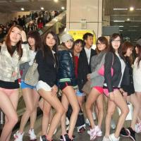 /photo/595461/和谐夫妻/无裤日1_1_3_small.jpg