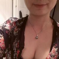 /photo/603233/我的老婆和别人玩车震/性感老婆_1_4_small.jpg