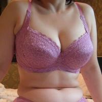 /photo/611046/本人和老公/在老家_1_1_small.jpg