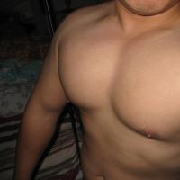 /photo/618430/自己的体型/2011.11.29练胸充完血_1_3_small.jpg