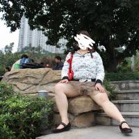 /photo/624505/我女友的外拍/022_1_4_small.jpg