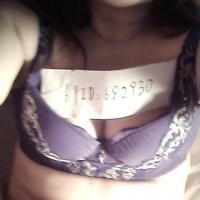 /photo/682930/老婆带ID露点/qq图片201312310913_1_6_small.jpg