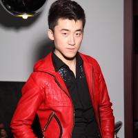 /photo/712812/自己的正装照/img_1116_1_8_small.jpg