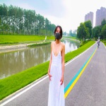/photo/725553/老婆老婆/226f9503-651c-40e0-898e-140b4429fa5d_1_1_small.jpg