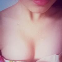 /photo/766095/身材美腿/94ef7b2314f2c5627e6bdf22f44fab7_1_8_small.jpg