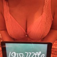 /photo/777990/风骚淫荡的老婆/img_1089_1_7_small.jpg