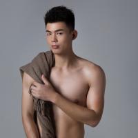 /photo/833677/男模/cf5935f9-859c-4efe-96f9-6db9df9_1_1_small.jpg