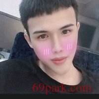 /photo/861581/在佛山优质单男可舔/screenshot_20200611_193148_com.immomo.momo_1_6_small.jpg