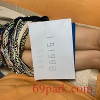 /photo/866161/标准ID照片/84dd4c84-04e9-45c8-acee-7b11399f1762_1_4_small.jpg