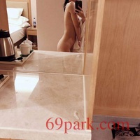 /photo/869138/找高颜值夫妻或单男/71823d54-3241-4786-a1f3-17771789fc99_1_7_small.jpg