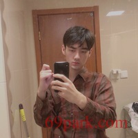 /photo/873205/自拍/b4e4e6ca-c687-4cdb-bbb8-d129a6ecf164_1_1_small.jpg