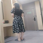 /photo/876570/我老婆这衣服谁买的？/mmexport1651138117675_1_4_small.jpg