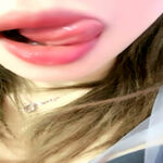 /photo/888841/老婆性感舌头/screenshot_2022-04-28-06-35-27-1451120378_edit_1651103371833_1_13_small.jpg