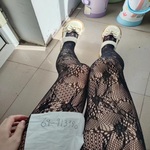 /photo/913986/情人的美腿，有验证。/bf4c2ff9-5d4b-4dd1-82e1-a77f4407d912_1_6_small.jpg
